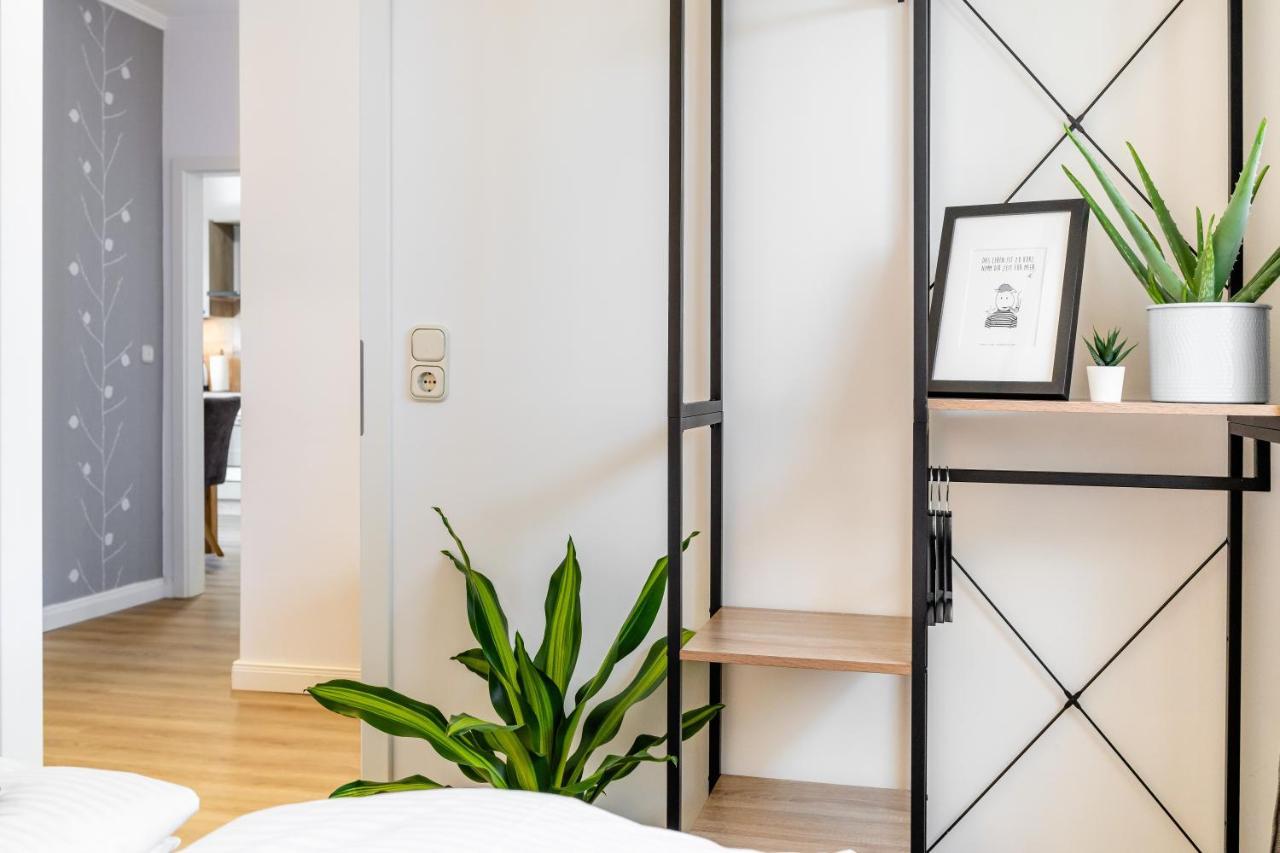 Vivid - Ideal Fuer 4 - Strandnaehe Mit 2 Terrassen - 2 Sz & Wz Varel Exteriér fotografie