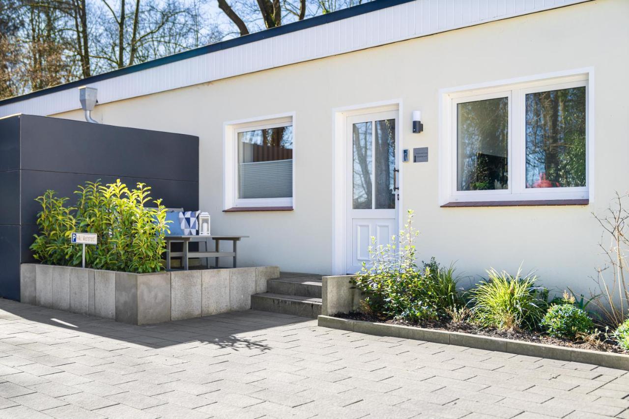 Vivid - Ideal Fuer 4 - Strandnaehe Mit 2 Terrassen - 2 Sz & Wz Varel Exteriér fotografie